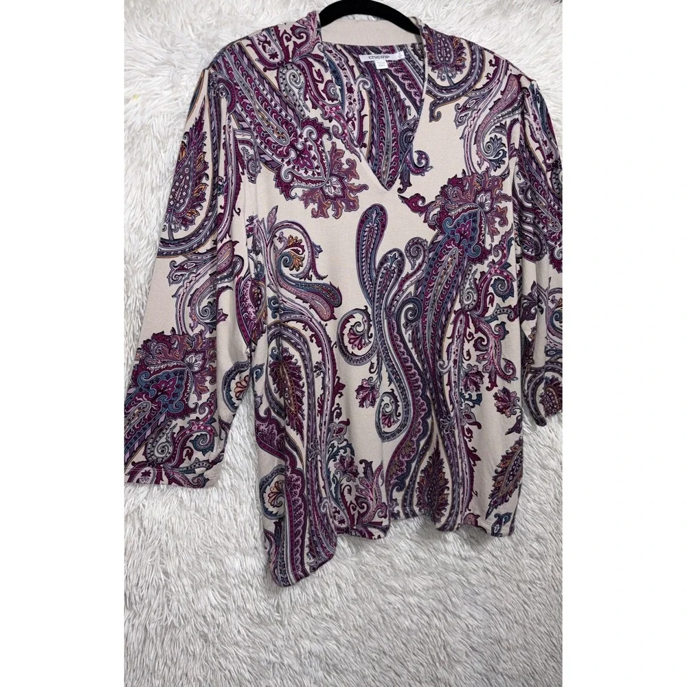 Chico's Top‎ Women's Size 3 Purple Paisley Rayon Blend 3/4 Sleeve V-Neck Blouse